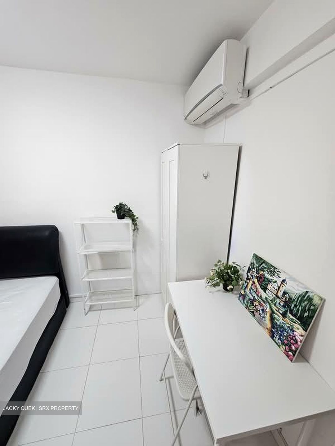 Lucky Plaza (D9), Apartment #564364951